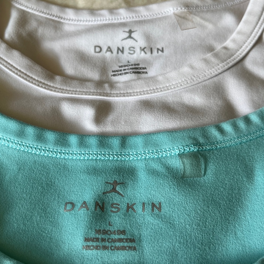 Danskin Women's Tank Tops - White and Aqua Bundle Size Large - Picture 3 of 8